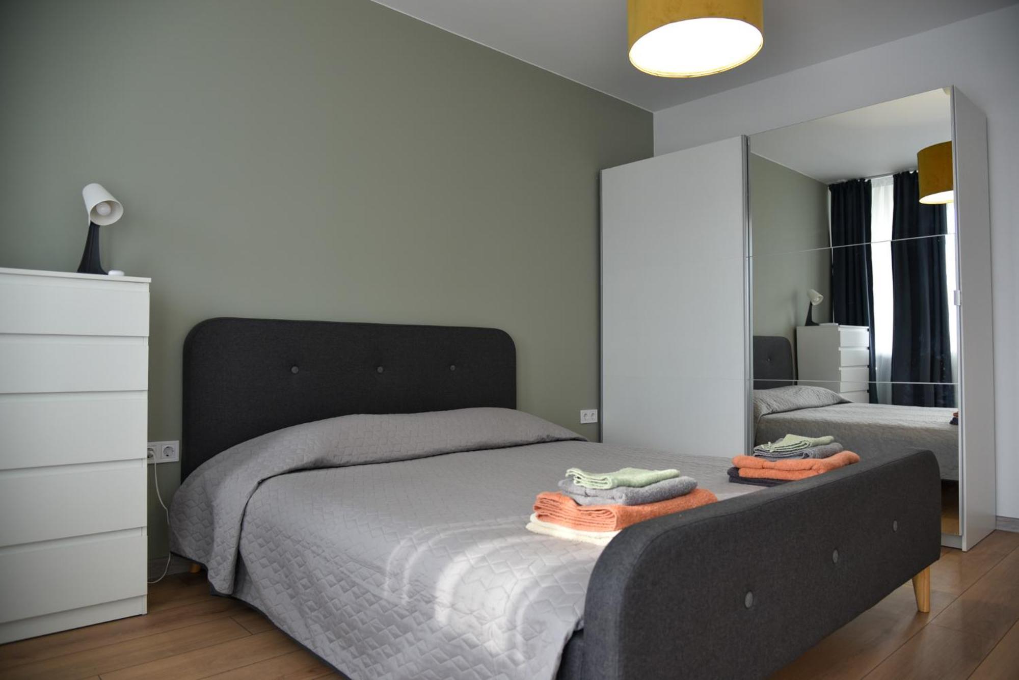 Sunlit Elegance Escape Apartment Warna Zewnętrze zdjęcie
